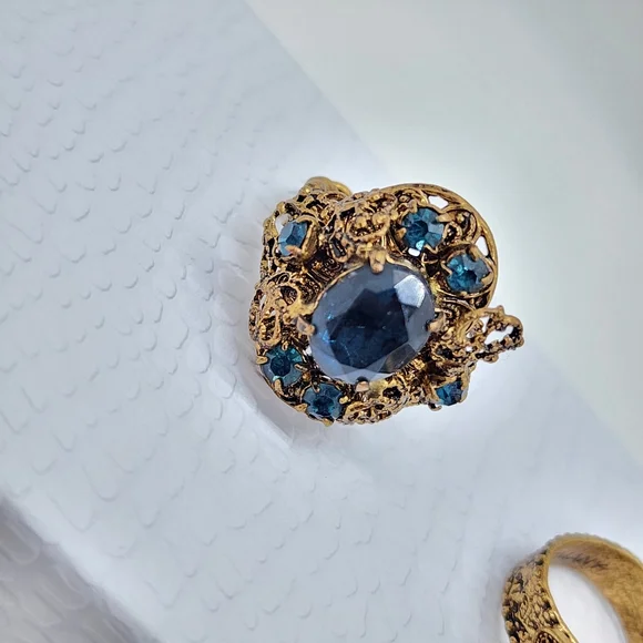 Adjustable Vintage West Germany Rings - Picture 10 of 14